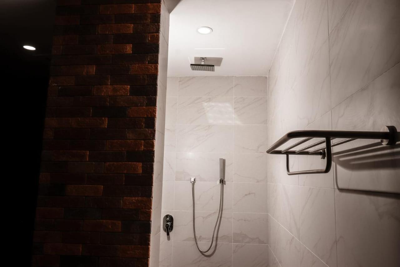 Tanzanite Serviced Apartment - Tsa Masaki Дар-ес-Салам Екстер'єр фото