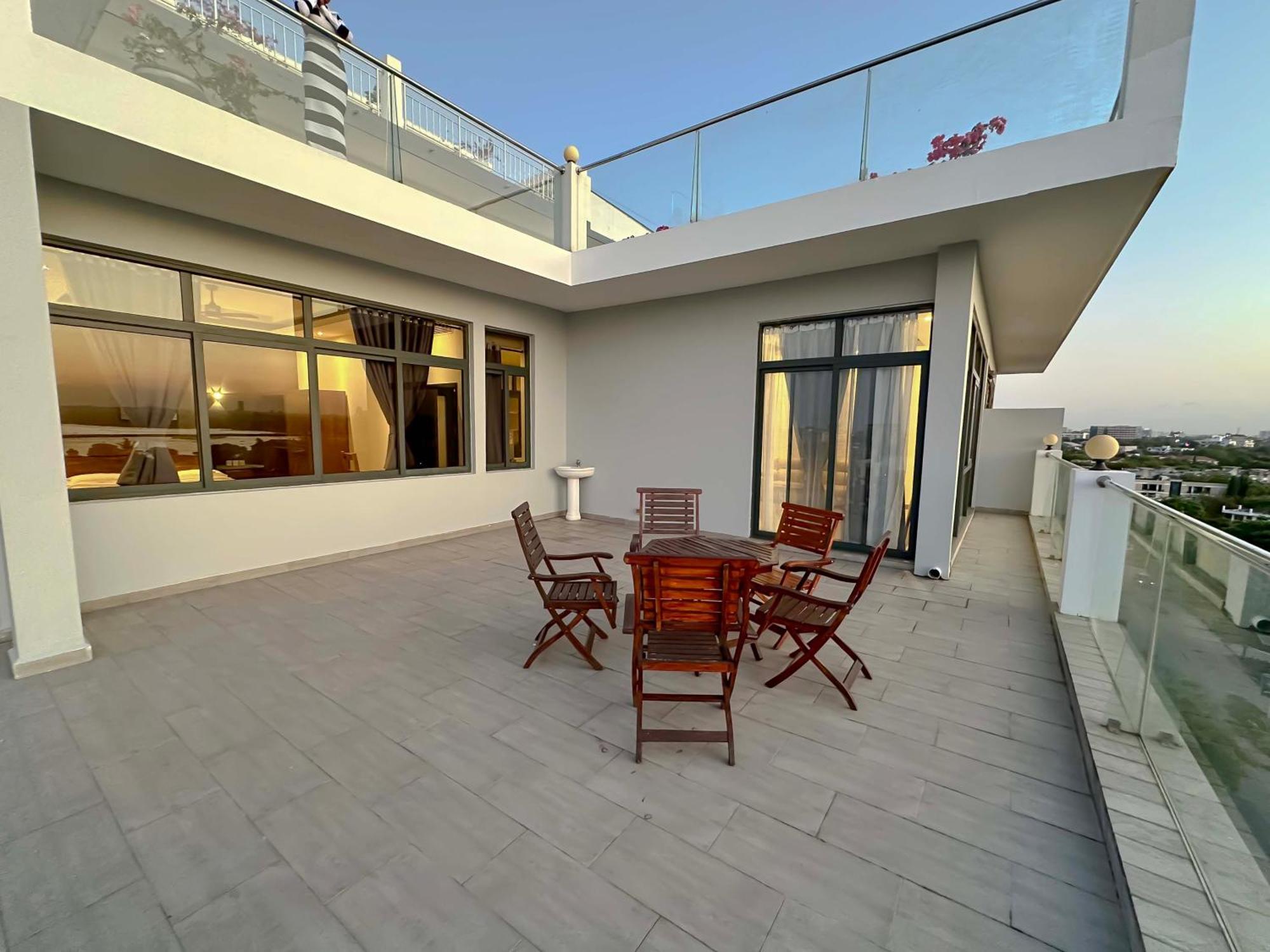 Tanzanite Serviced Apartment - Tsa Masaki Дар-ес-Салам Екстер'єр фото